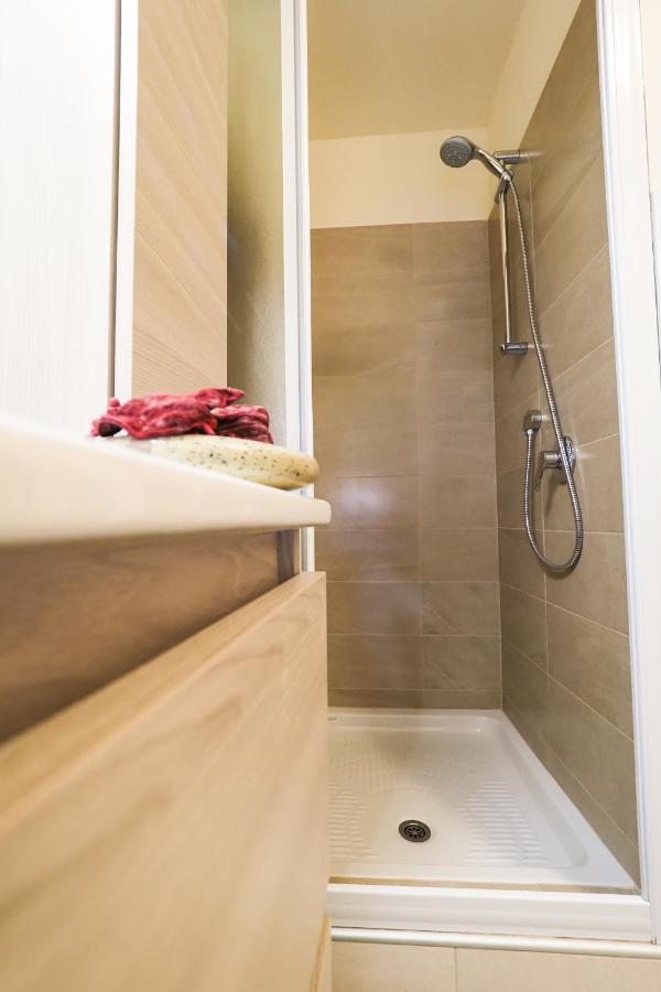 Rivacanze Apartments 拉利奥 外观 照片